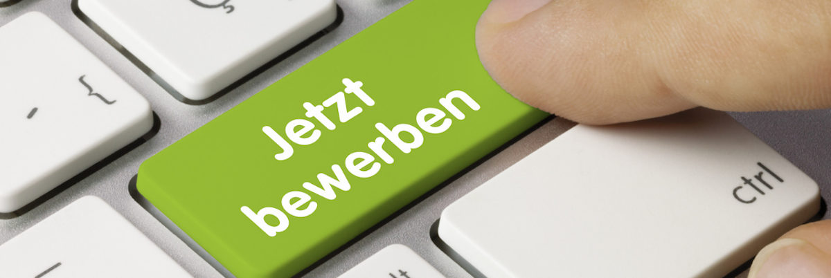 Fotolia_48791699_M_3zu1, stellenangebote, freie stellen, jetzt bewerben, stallenanzeige, job, neuer job, mitarbeiter gesucht bewerbung, tastatur, fotolia