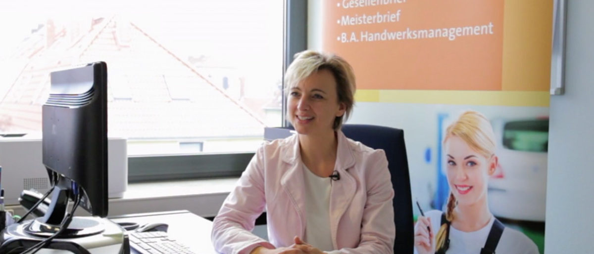Nadine Grün grafik_tipp_trialesStudium_3, tipp, triales studium, nadine grün, video, film, clip, beratung, schreibtisch