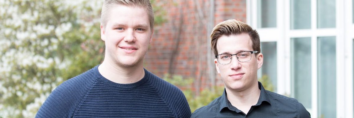 Azubireporter für den Kammerbezirk Hannover: Lennart Lübbeke (li) und Björn Weiskopf (re)