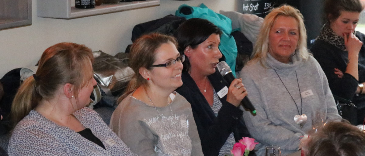 Mareike Reiter und Sonja Guder (m.) bilden ein Mentoring-Team FiF, Frauen, Handwerk mit FiF,