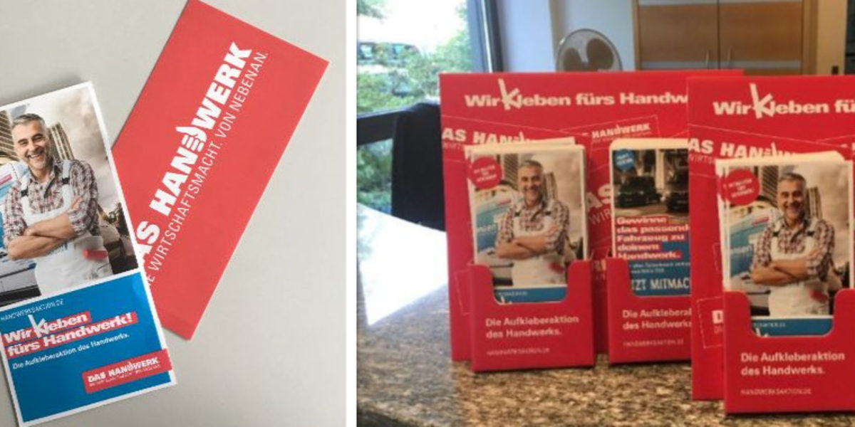 Im Foyer der Handwerkskammer Hannover in der Berliner Allee und auf dem Campus Handwerk in Garbsen stehen die Flyer mit dem Handwerks-Aufkleber bereit. Aufkleberaktion, Imagekampagne, Collage, Handwerk,