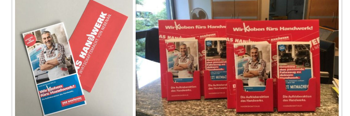 Im Foyer der Handwerkskammer Hannover in der Berliner Allee und auf dem Campus Handwerk in Garbsen stehen die Flyer mit dem Handwerks-Aufkleber bereit. Aufkleberaktion, Imagekampagne, Collage, Handwerk,