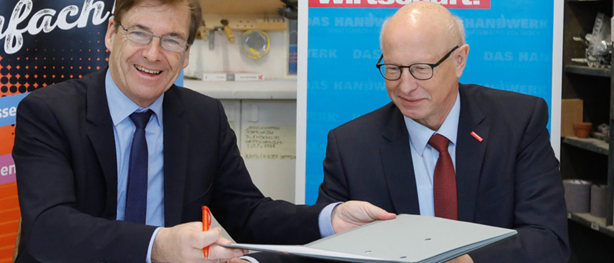 3_1 vertragsunterzeichnung ideenexpo 2019