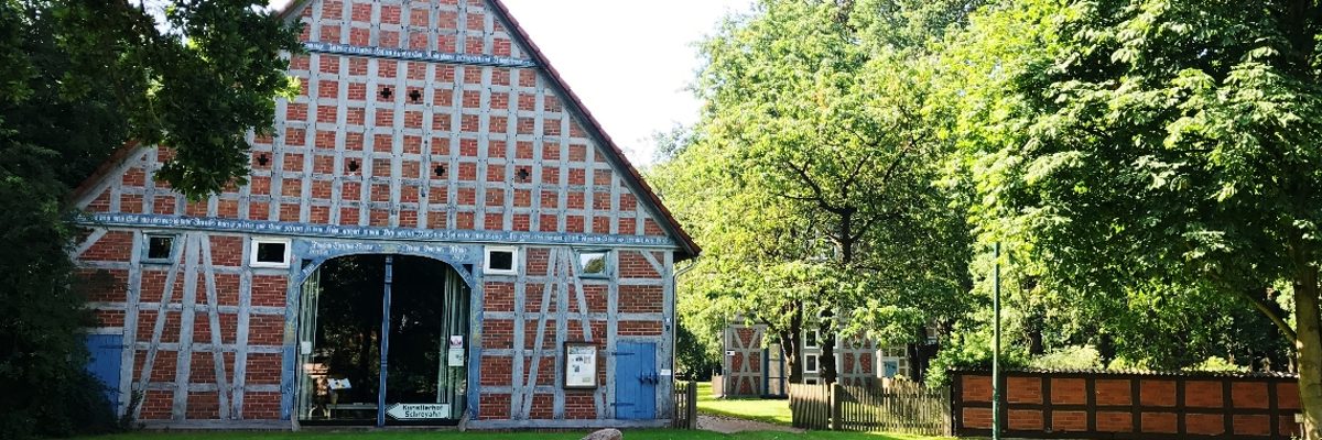 Der Künstlerhof Schreyahn ist eine Stipendiatenstätte für Autoren und Komponisten im Wendland. Der Künstlerhof Schreyahn ist eine Stipendiatenstätte für Autoren und Komponisten im Wendland.