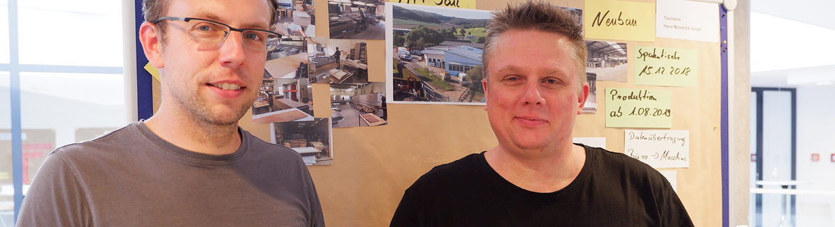 Manuel Wesemann (links) mit seinem Mitarbeiter Lars Hundertmark Manuel Wesemann (links) mit seinem Mitarbeiter Lars Hundertmark