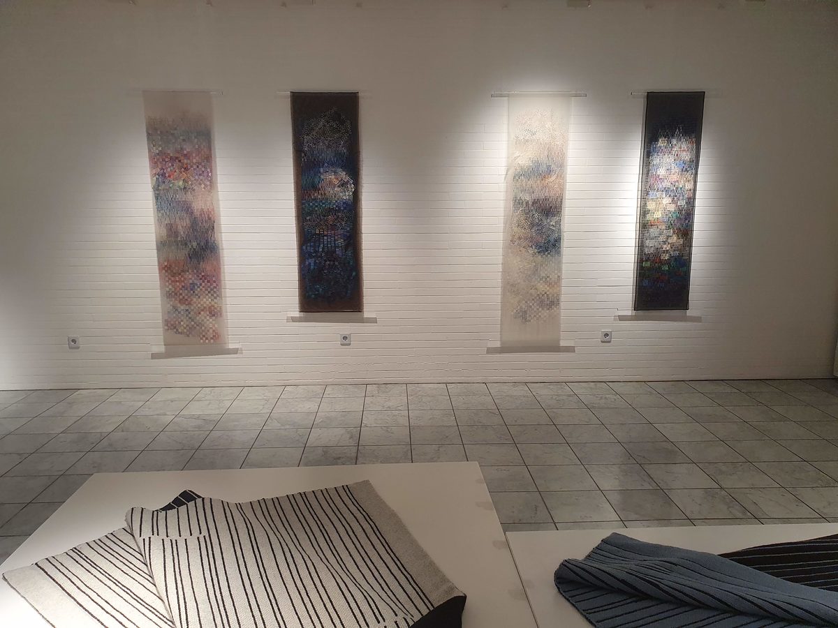 Katja Stelz, Teppich Katharina Geccelli-Scherer, Wandarbeiten Katja Stelz, Teppich Katharina Geccelli-Scherer, Wandarbeiten