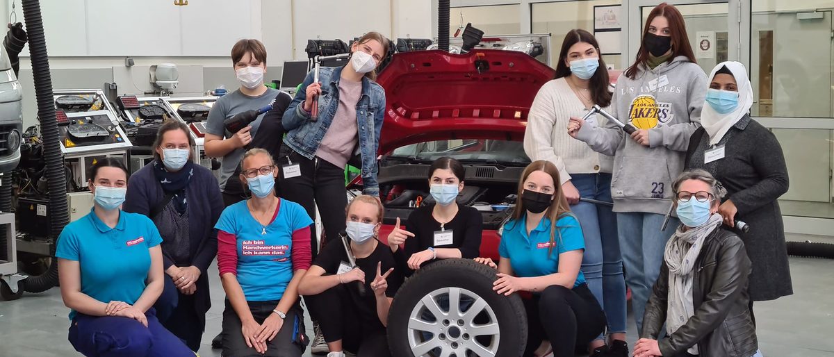 Mädchen ins Handwerk: Berufsorientierung auf dem Campus Handwerk Mädchen, Berufsorientierung, Kfz, Projekt