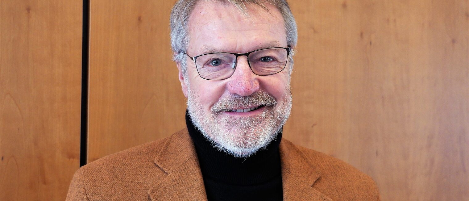 Bewahrte mit seinem Humor schon viele Meister-Prüflinge vor dem Nervenzusammenbruch: Volker Eichhorn Bewahrte mit seinem Humor schon viele Meister-Prüflinge vor dem Nervenzusammenbruch: Volker Eichhorn
