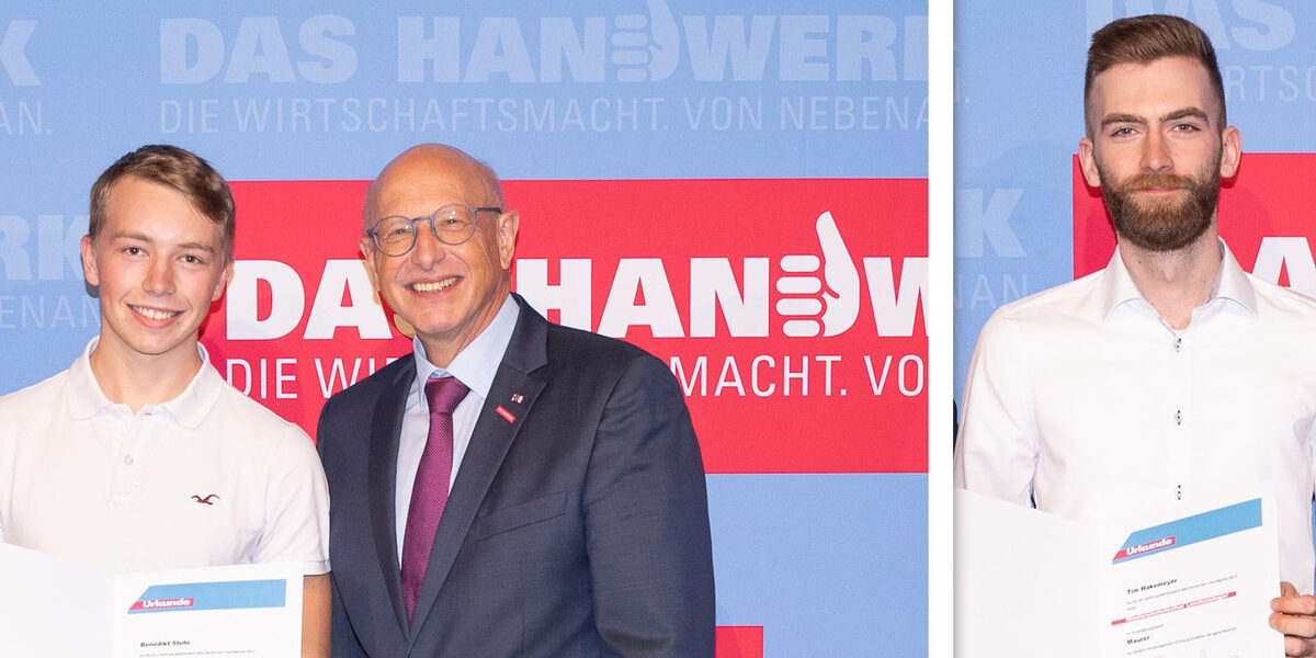 II. Bundessieger Benedikt Stehr und Tim Hakemeyer mit Handwerkskammerpräsident Karl-Wilhelm Steinmann auf der Landessiegerehrung 2021 BUndessieger, Stehr, Hakemeyer, Sattler, Maurer