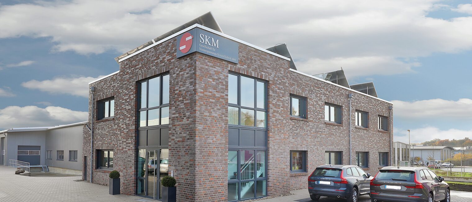 Neues Produktionsgebäude nach neuesten Energiestandards gebaut.