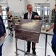 Kultusministerin Julia Willie Hamburg auf dem Campus Handwerk in Garbsen im Gespräch mit Auszubildende Lilly Eickhoff.