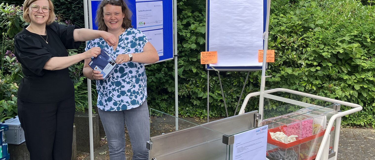 Das mehrWERT-Team ist am 27. September 2023 in Stadthagen unterwegs. mehrwert, mobil, gutt, fachkräftedialog