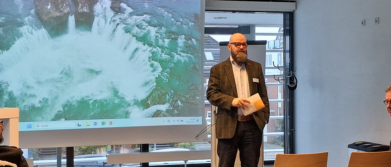 Geschäftsführer des Campus Handwerk begrüßt die Meisterschülerinnen und Meisterschüler zu den Campus Handwerk Tagen 2026. 