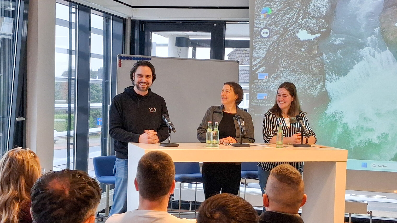 Igor Vidojkovic, Benita von Steinaecker und Mette Fricke stellen in der Key Note spannende Geschichten aus dem Handwerk vor.