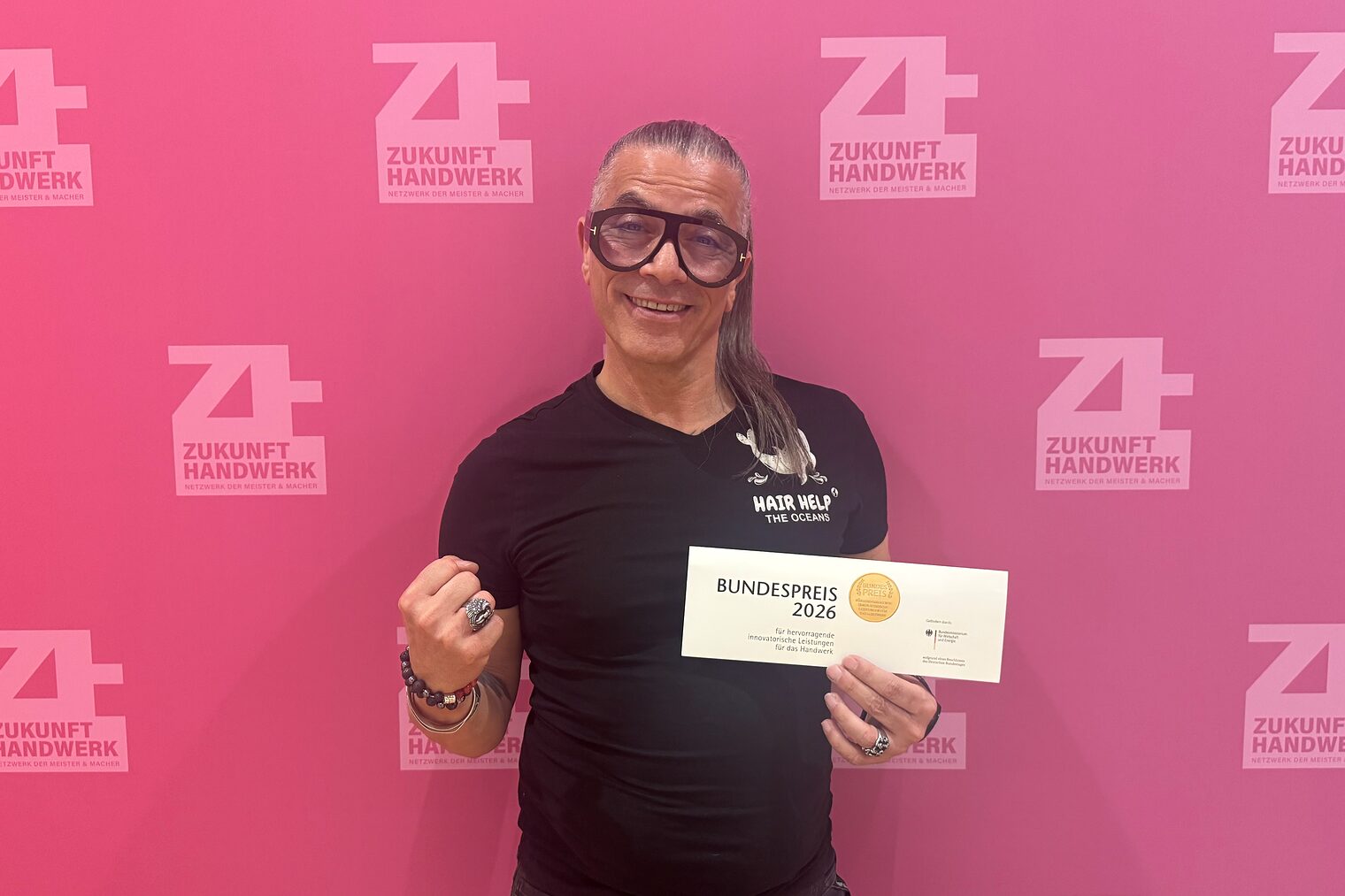 Friseurmeister Emidio Gaudioso mit Auszeichnung beim Kongress ZUKUNFT HANDWERK.
